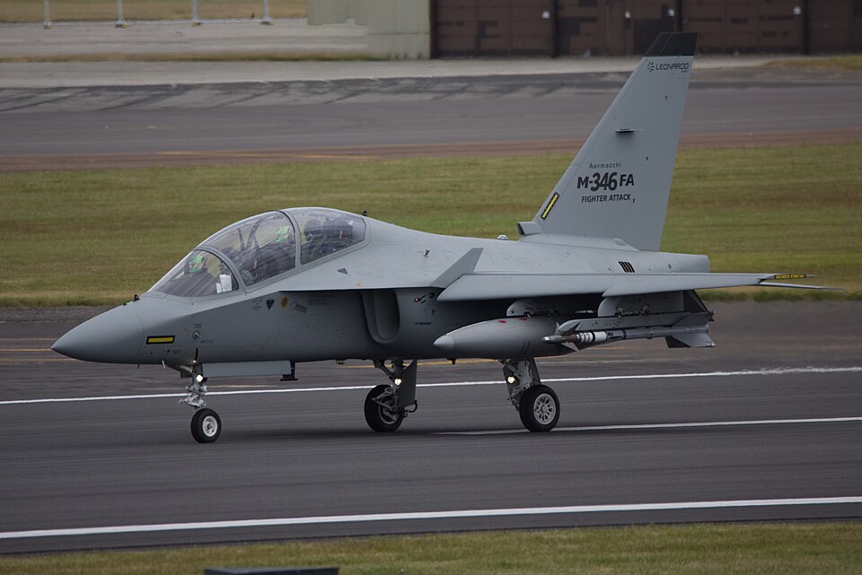 Leonardo M-346 Master