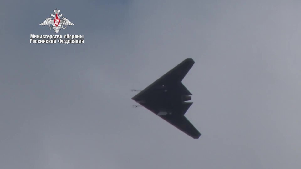 Sukhoi S-70 Okhotnik-B
